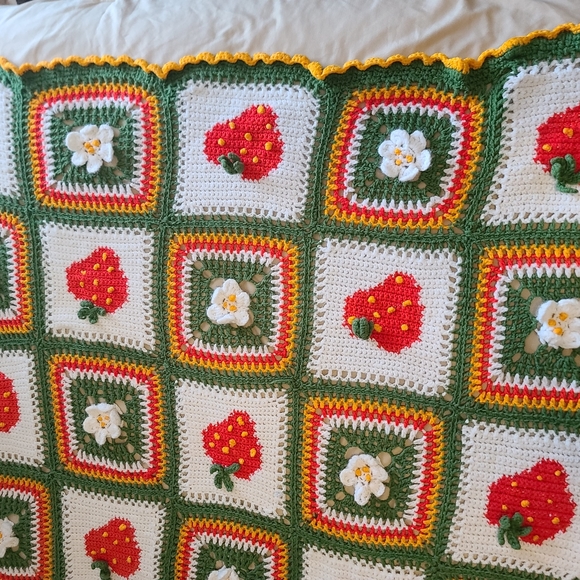 Bedding Vintage Strawberry Strawberry Flower Afghan Poshmark